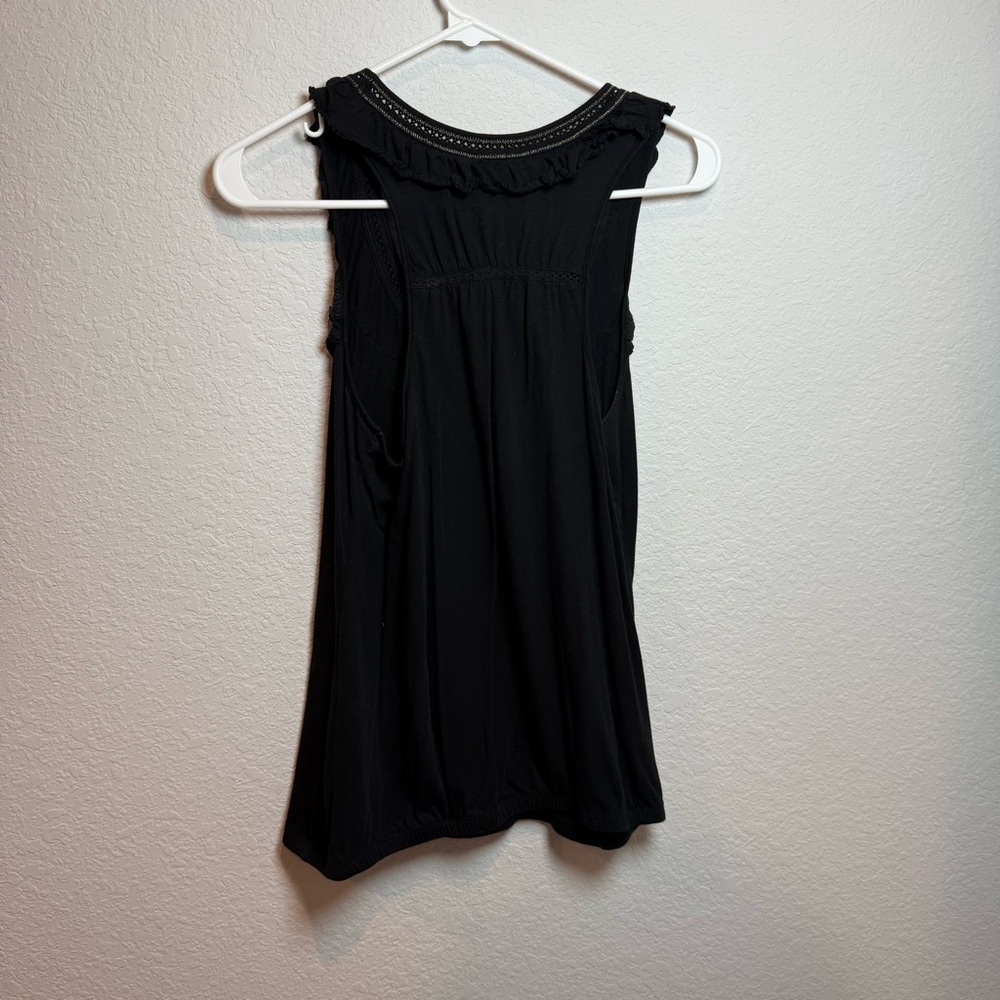 Ric Rac Black Ruffled Tank Top Medium - Picture 5 of 5
